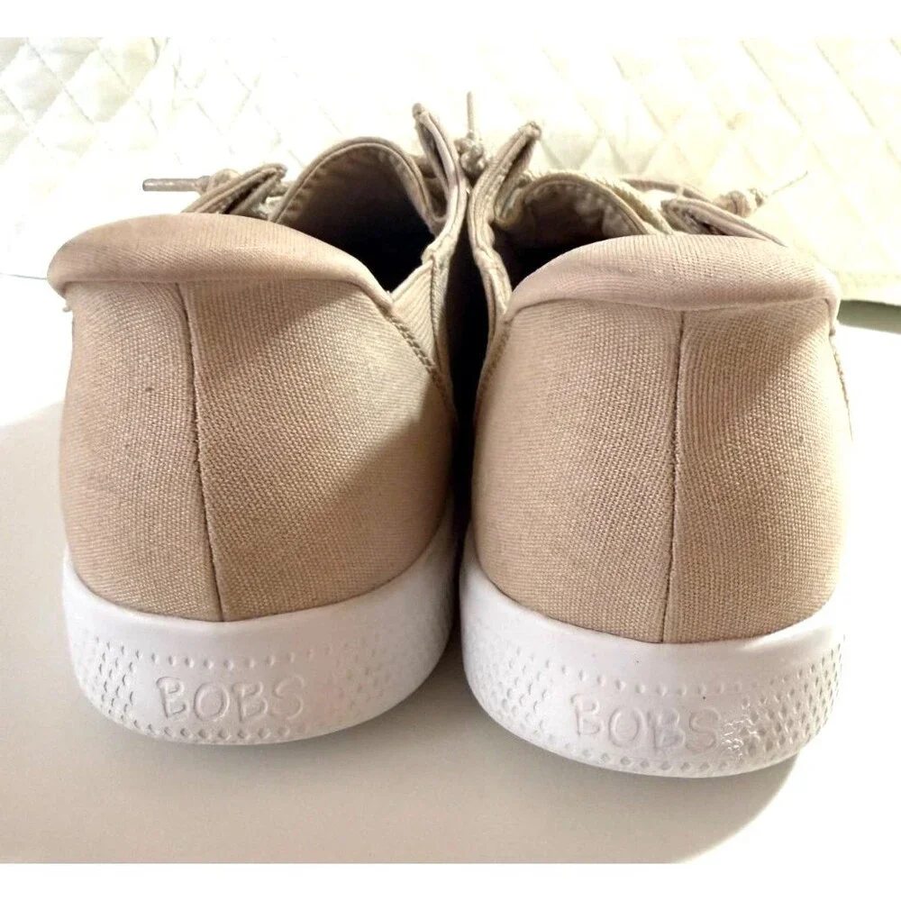 Skechers BOBS Skip cute cozy  Fit Slip On Loafers Womens sz 9   114814